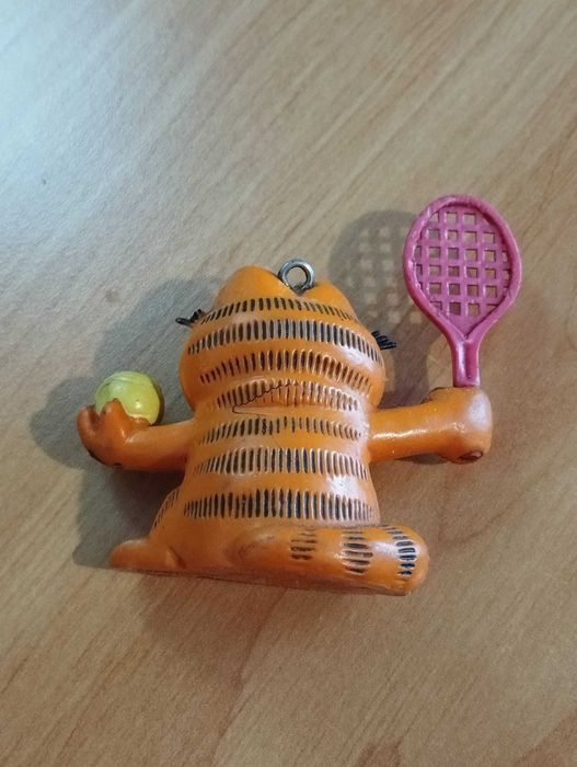 Boneco Garfield PVC Ténis
