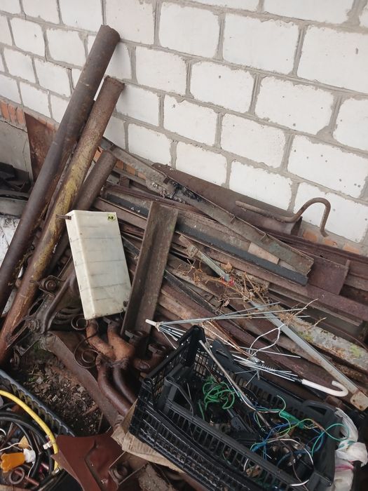 Вживані труби уголки арматура