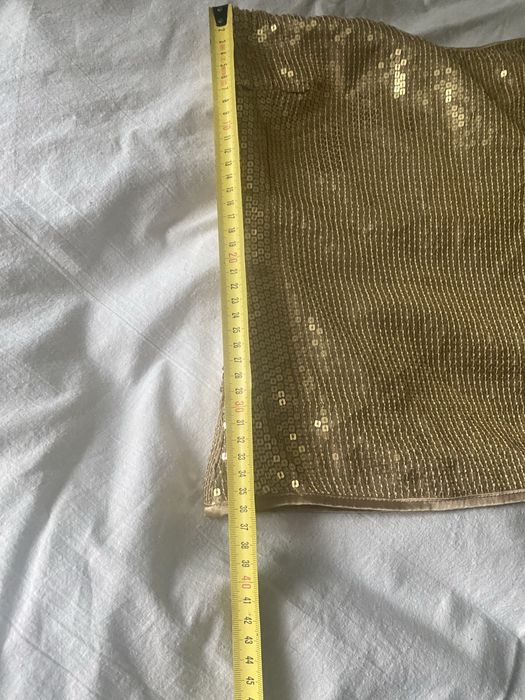 Топ з паєтками новорічний