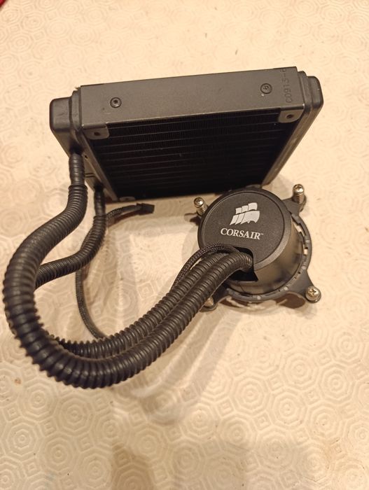 Water cooler Corsair