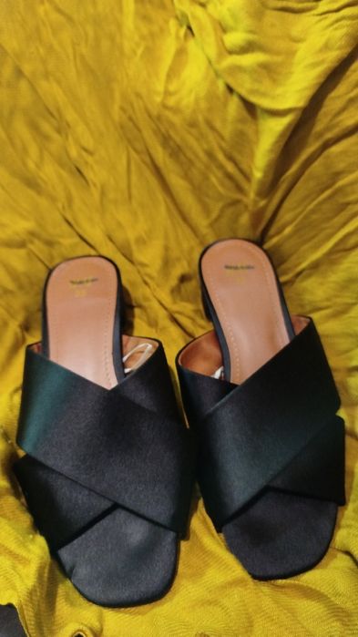 Чорні мюлі жіночі, 35 розмір, дуже зручні