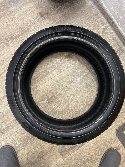 Резина Bridgestone R18  225/40