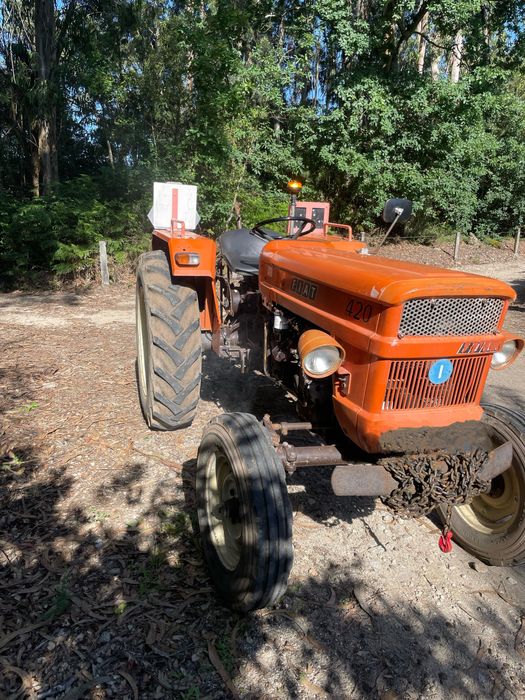 Trator fiat 420 em muito bom estdo