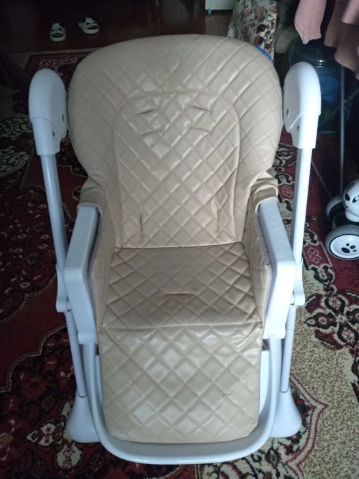 Продам дитячий стільчик