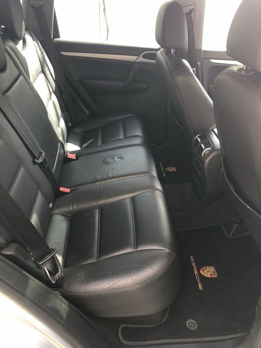 Продам Porsche Cayenne