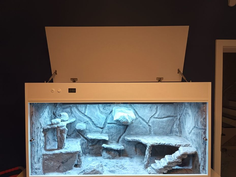 Terrarium dla agamy brodatej, 120x75x50 z wyposażeniem lub bez