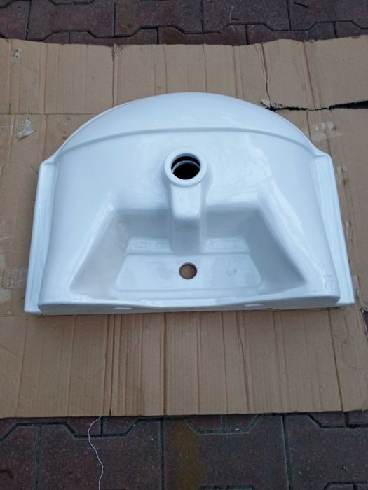 Умывальник раковина ширина 62 см есть дефект