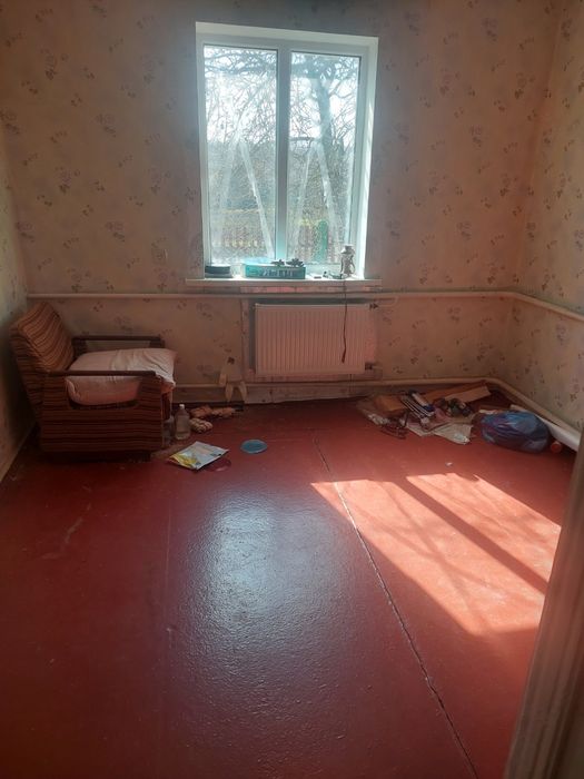 Продам будинок ,Уманський район, село Ладижинка.