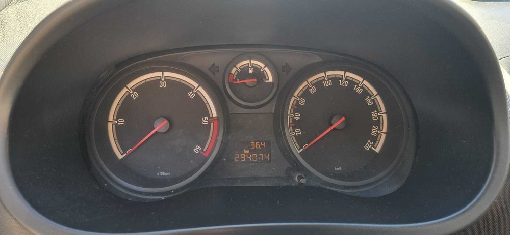 Opel Corsa D - Van