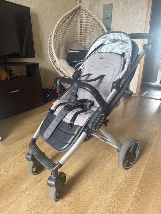 Carello Dynamic PRO прогулянковий дитячий візок