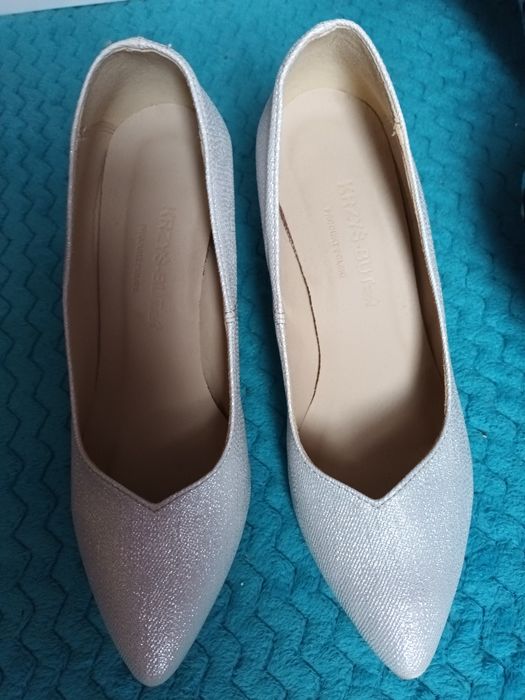 Sprzedam pantofle damskie