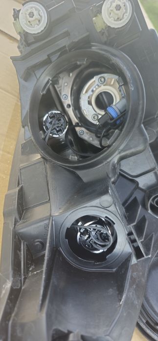 Opel Insignia A Komplet Lamp  Przod lampaHella Oryginał LED DRL 39031201 lh 1el 011 165-01