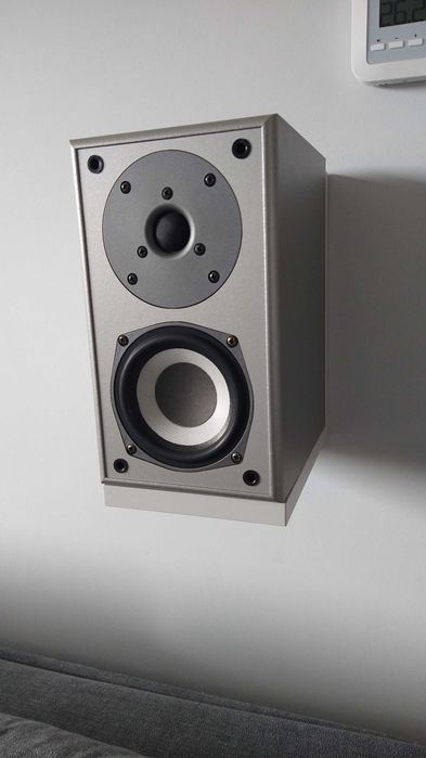 Denon Amplituner AVR 2106  DVD 1920 Kolumny Tonsil 240  SE Activ 200