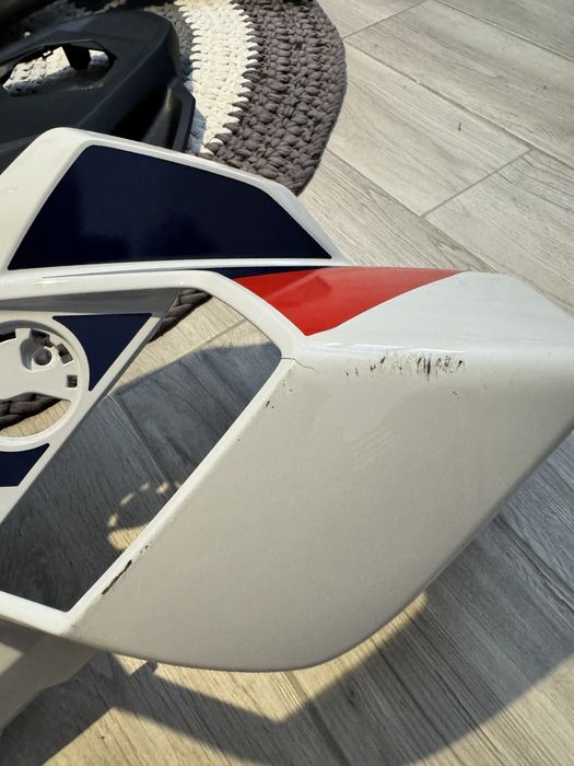 Material BMW S1000RR 2025/26