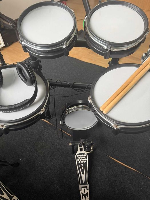 VENDO - Bateria Elétrica Millenium MPS 850 + Banco