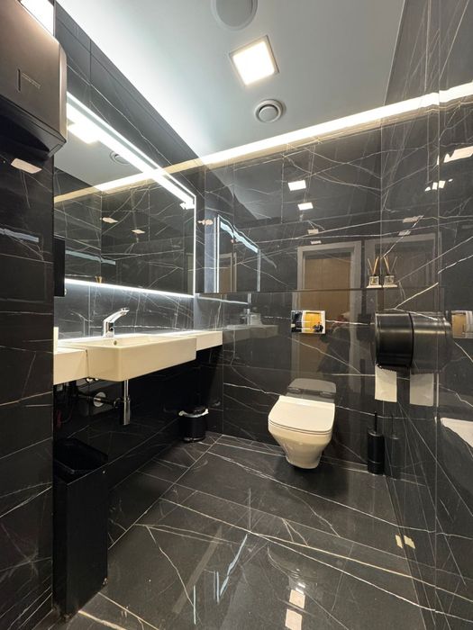 Оренда, офіс 250м2, дизайнерський ремонт, метро Палац спорту. Власник