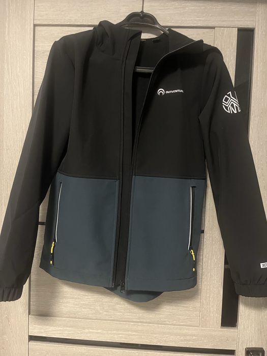 Демісизона курточка