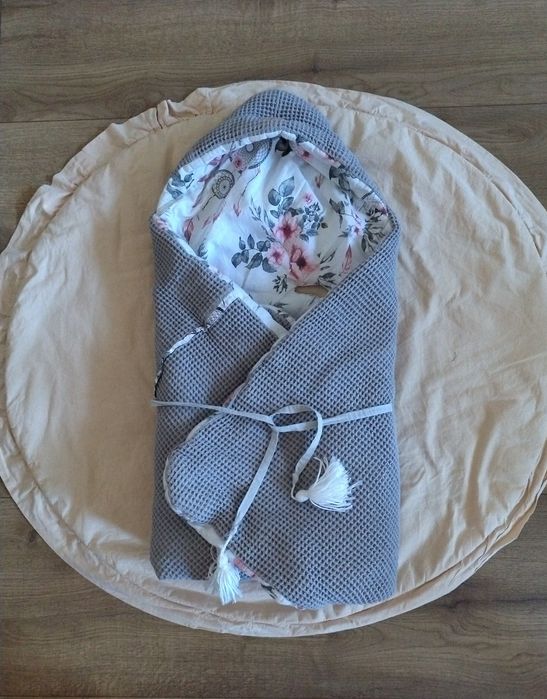 Kocyk, otulacz do fotelika Mamcilale