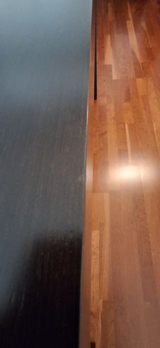Mesa de jantar em wengue