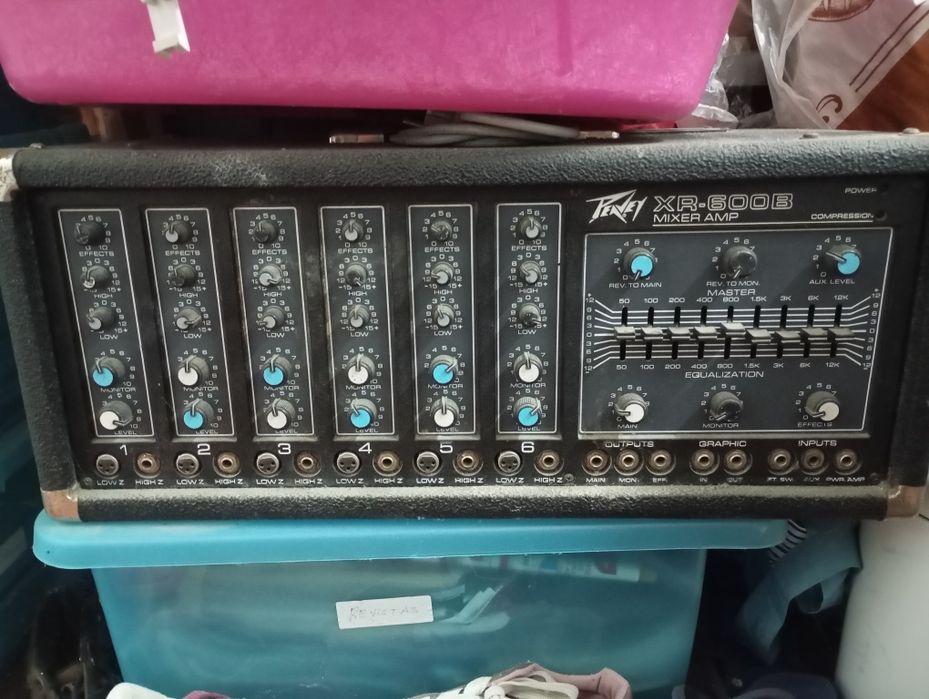 Peavey XR 600B Mixer Amp