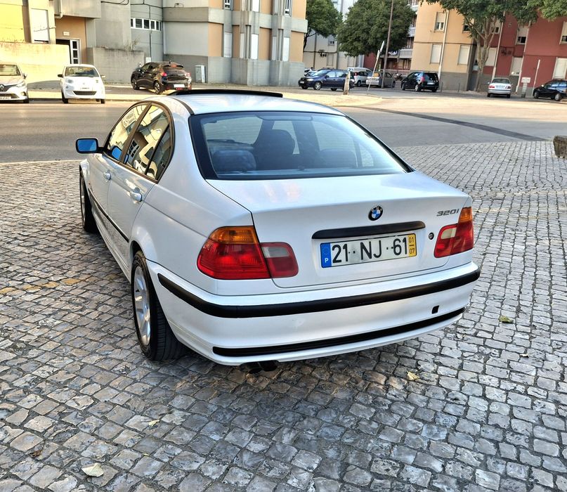 BMW 320 — fotografia 3