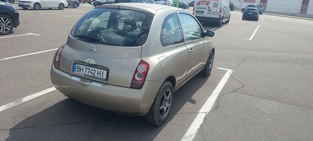 Продам  Нисан Микра