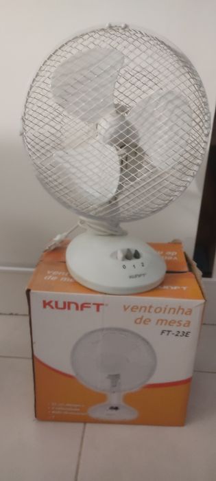 ventoinha pequena de cabeceira nova