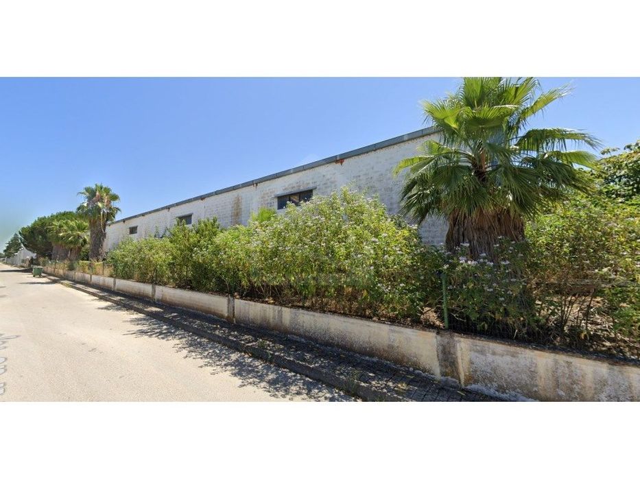 Armazém em Santarém