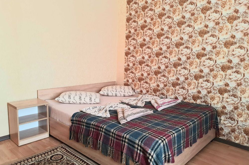 Подобова оренда квартири у м. Ніжин , Слов'янська2/1