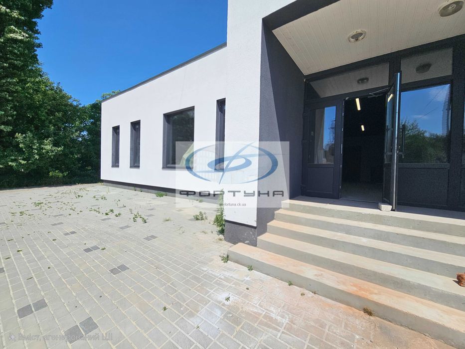 Квартира у новому будинку. р-н Дахнівка.