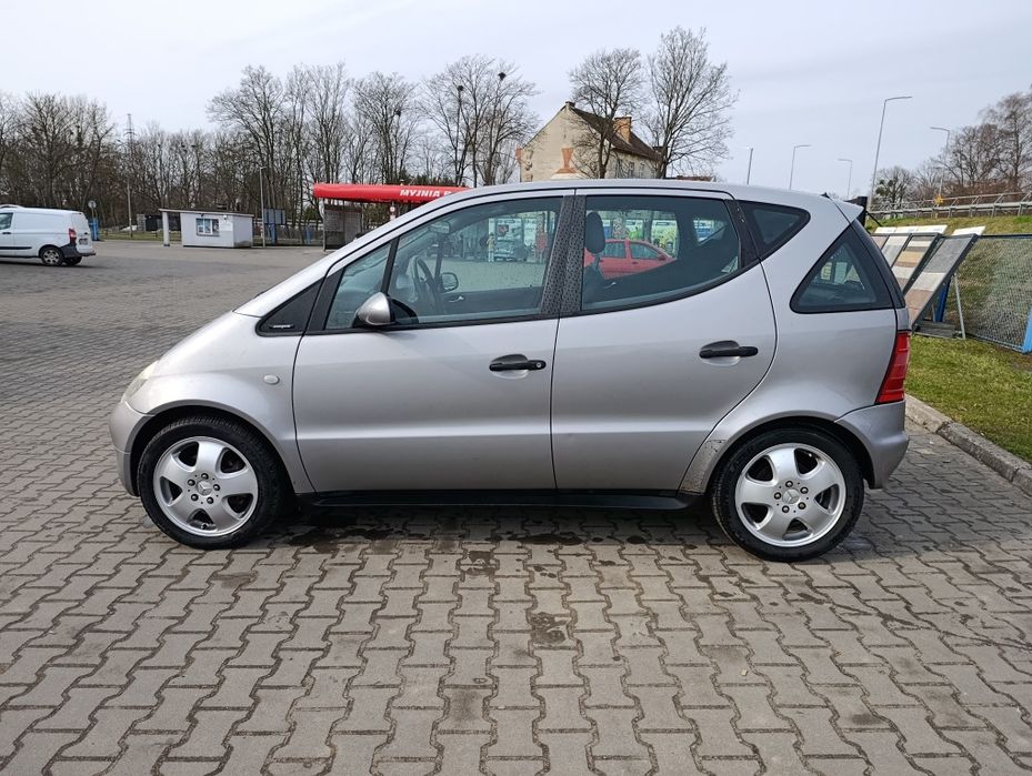 Mercedes A190 1.9 benzyna 2000r