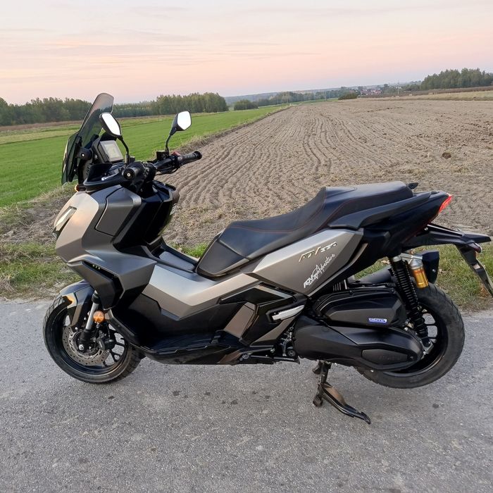 Honda adv 350   niski przebieg piękny stan