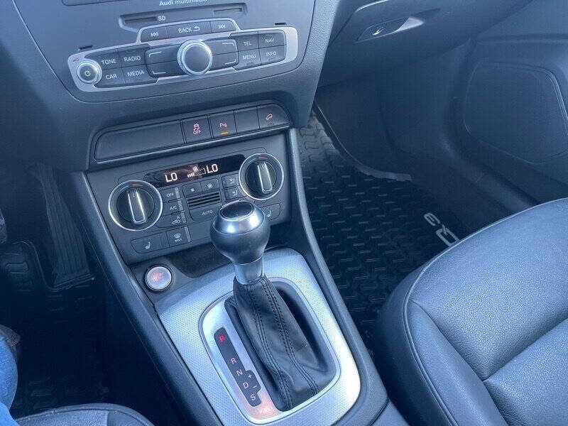 2016   Audi   Q3