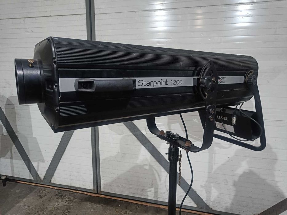 PROEL STARPOINT 1200 followspot reflektor prowadzący 1200W