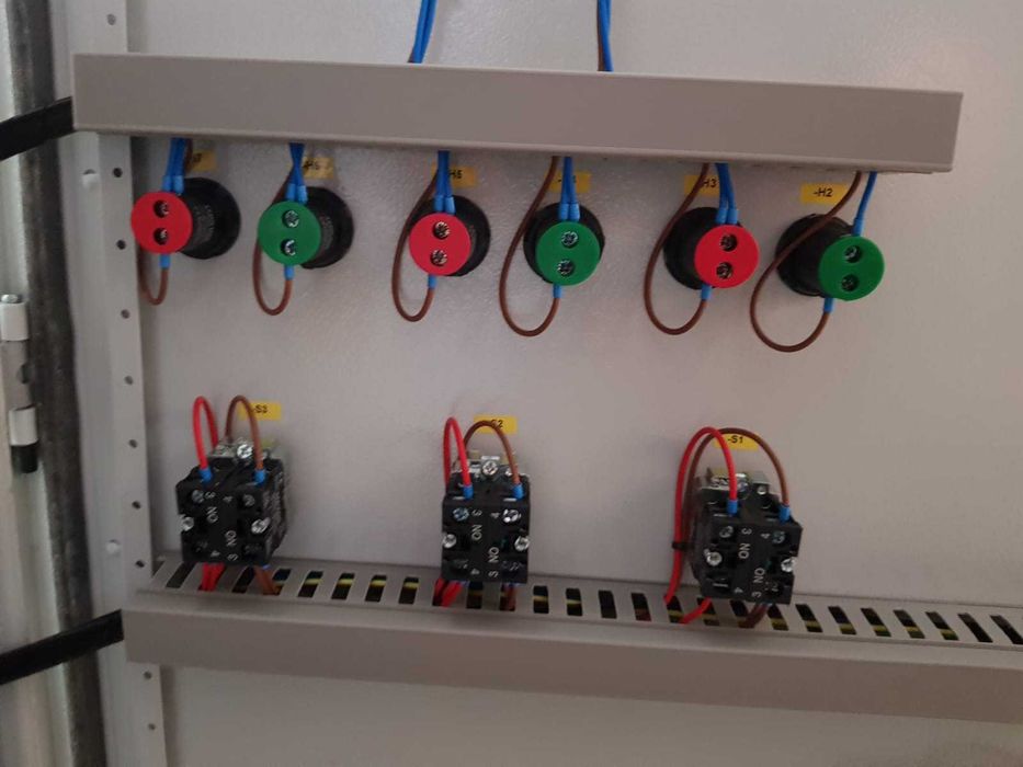 Quadro controlador de bombas