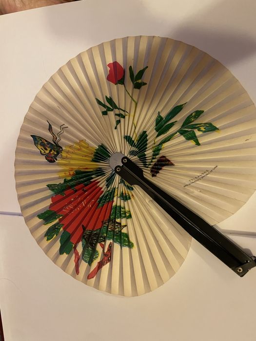 Piekny kolorowy stary chinski wachlarz skladany papierowy kolekcjonerski