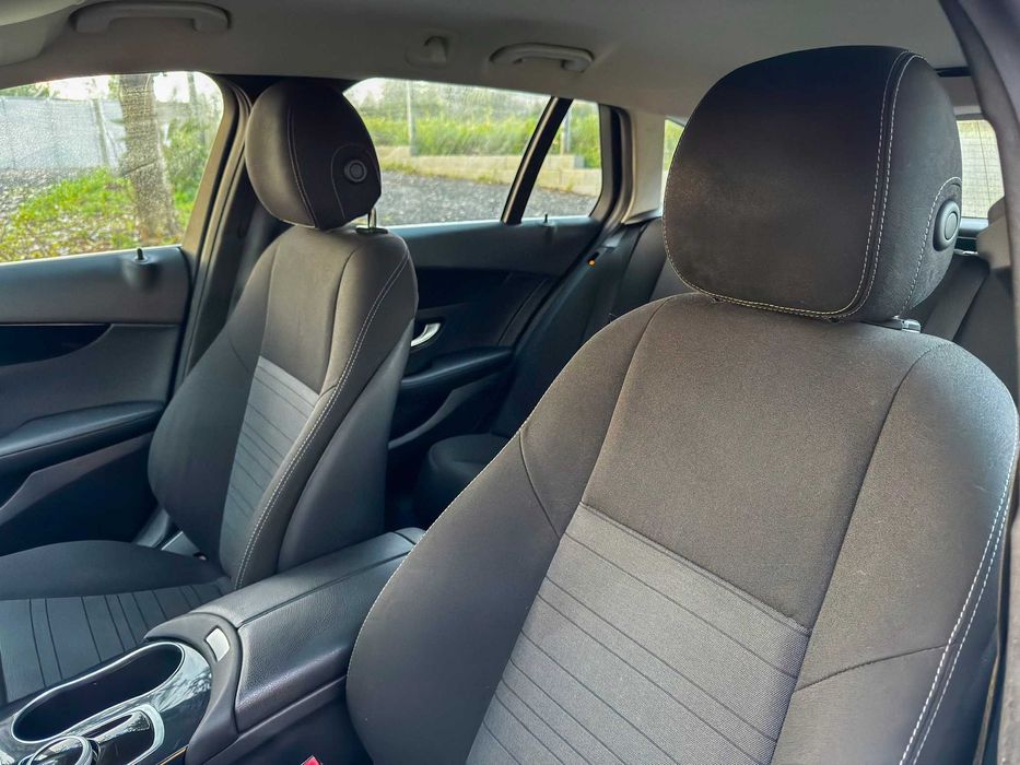 Mercedes-Benz C 180d BlueTEC