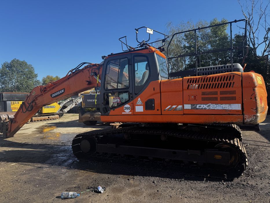 Koparka doosan Dx 225 lc 2015