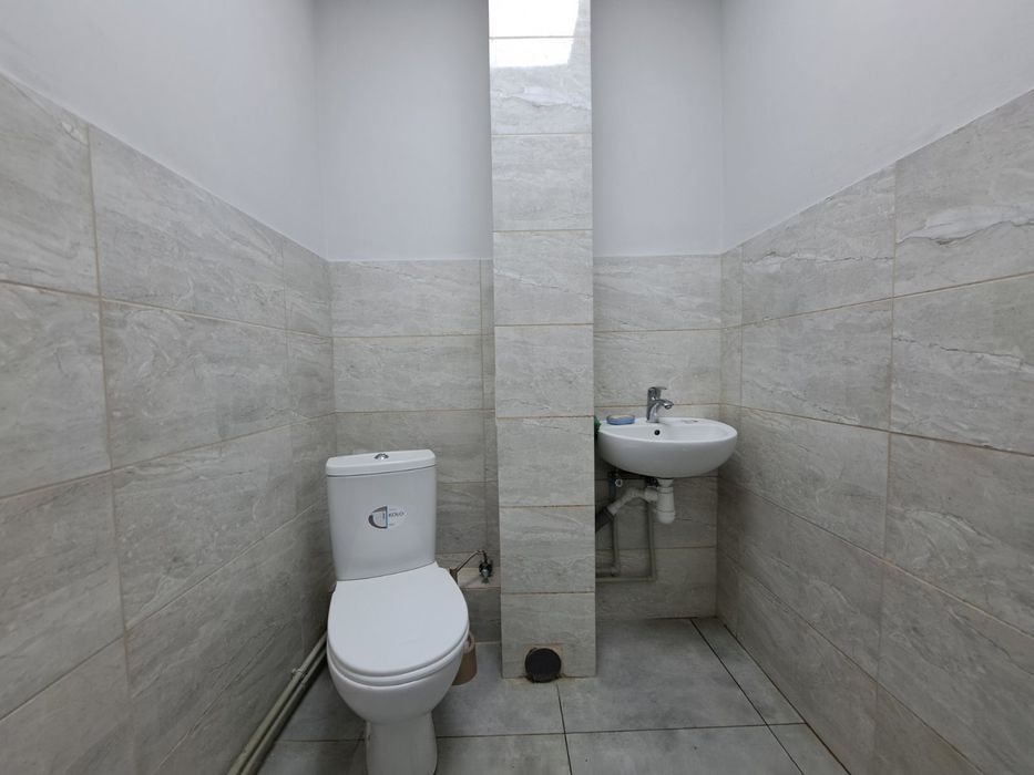 Оренда комерційного приміщення 720 м'2 вул.Микулинецька