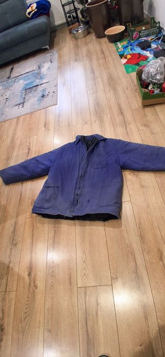 Kurtka jak waciak z czasów prl