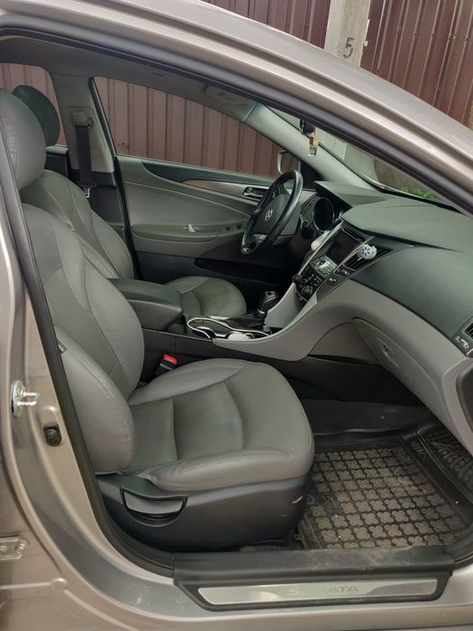 Продам Hyundai Sonata Limited Hybrid