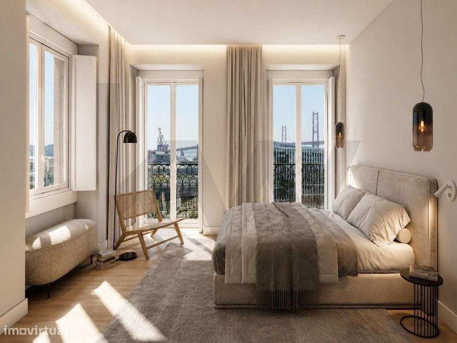 Unique Investment Opportunity in Estrela, Lisbon
