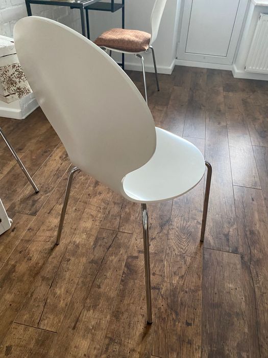 Стол из деревянных палет