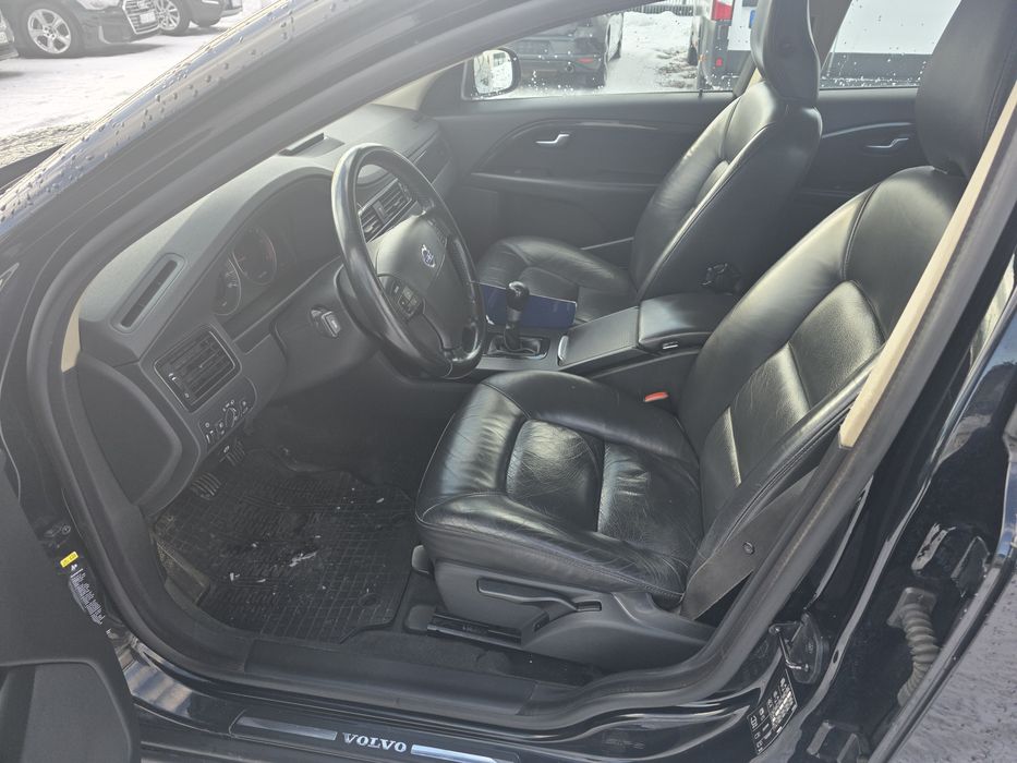 SPRZEDAM Volvo v70   2.0 Diesel