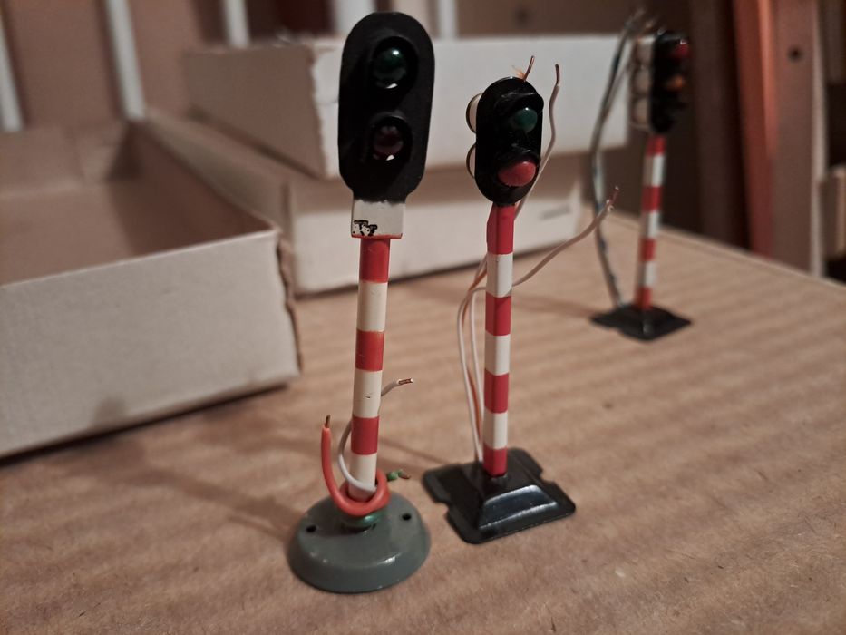 Semafor/sygnalizator świetlny skala TT/H0