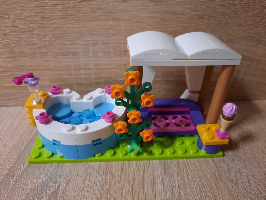 lego, 41313, impreza Andrei na basenie