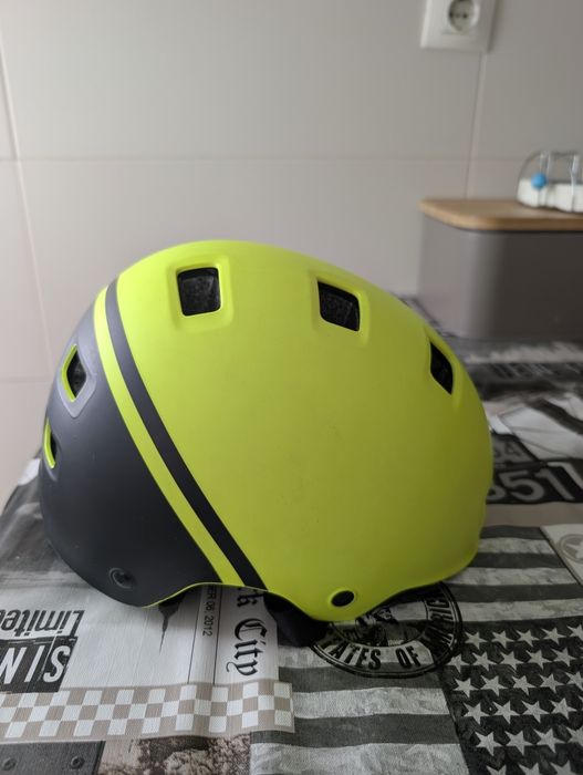 Capacete  para Patins, Skate, Trotinete e Bicicleta