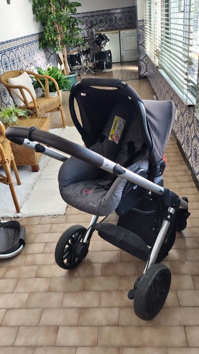 Carrinho de Bebé Trio/Combinado Vertbaudet Bicity+ (Cadeira + Ovo) – Excelente Estado
