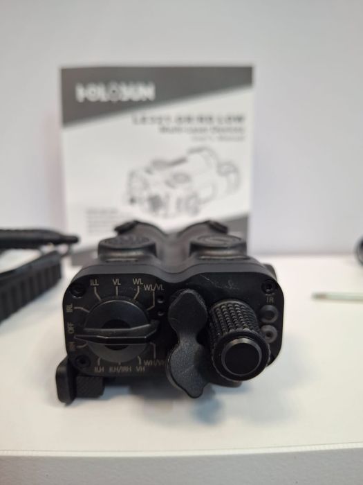 Holosun LE321-RD тактичний блок 4в1 (червоний лазер + ІЧ + підсвітка + ліхтар)