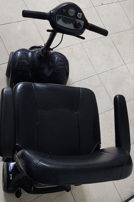 Scooter idosos Lynx invacare